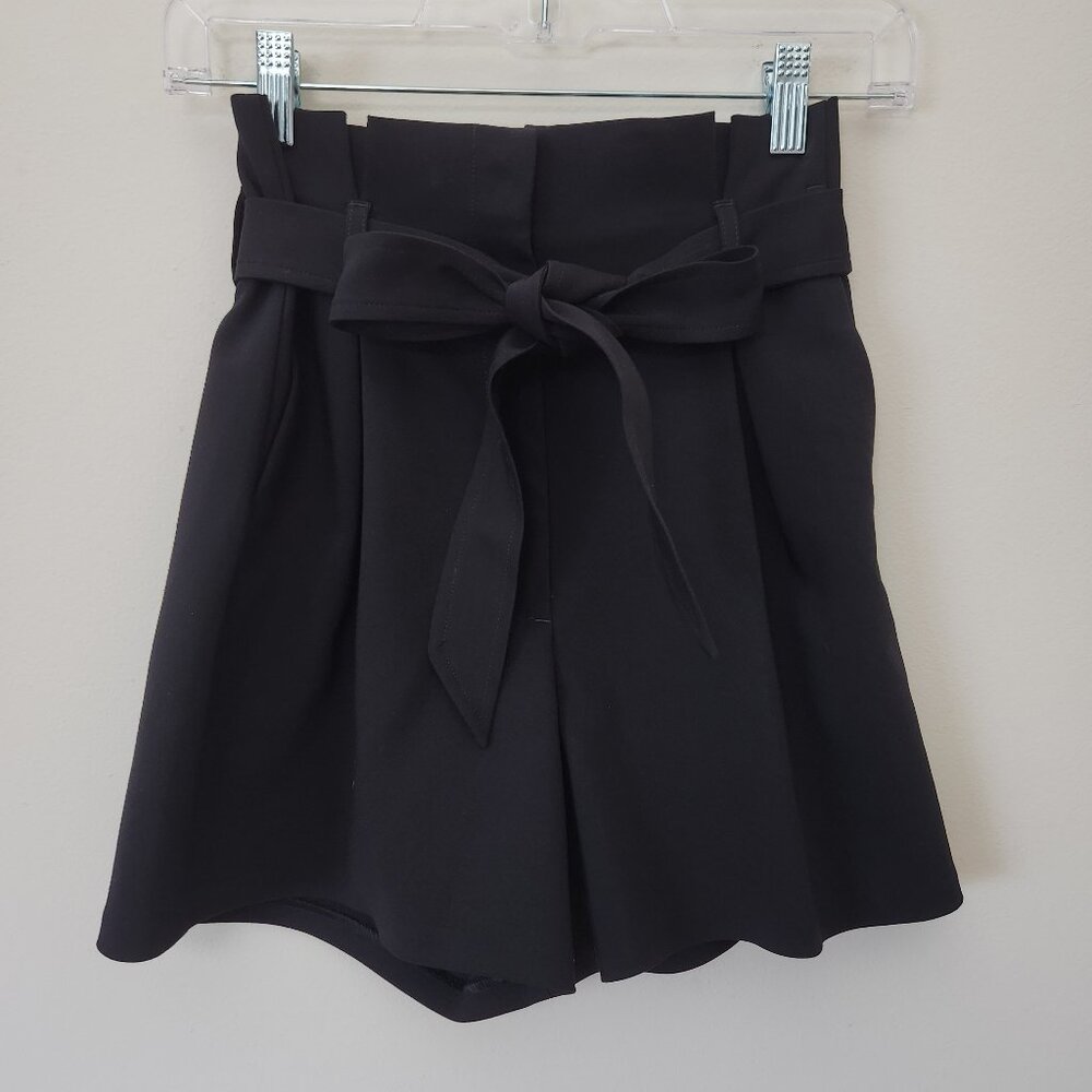 EXPRESS Shorts Women Bermuda Black Paper Bag Super High Rise Belt Bow Tie Sz 00